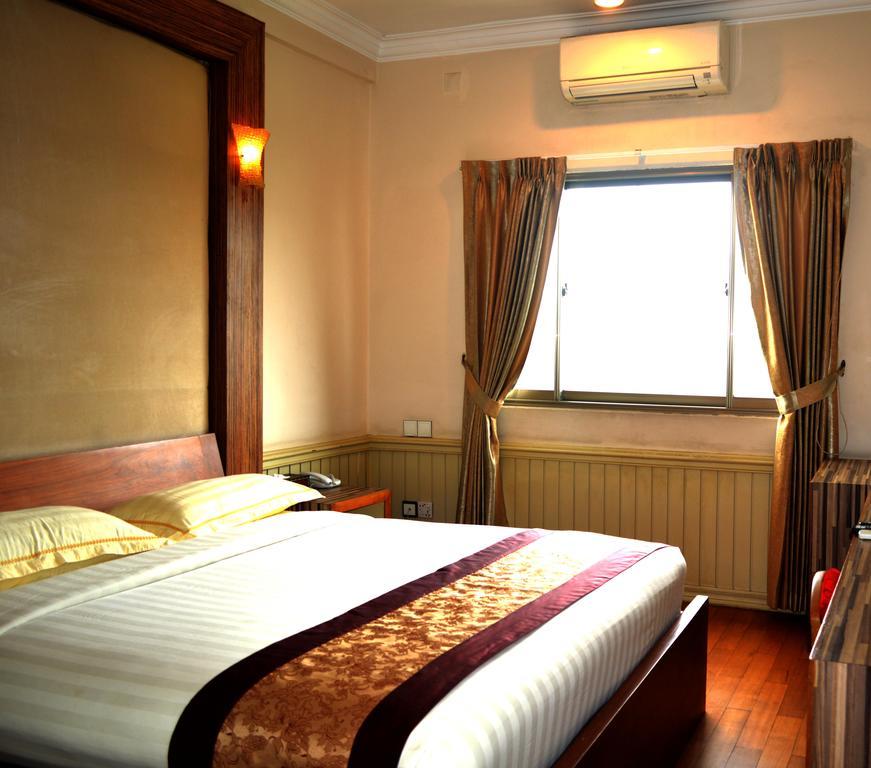Hotel 63 Rangun Zewnętrze zdjęcie