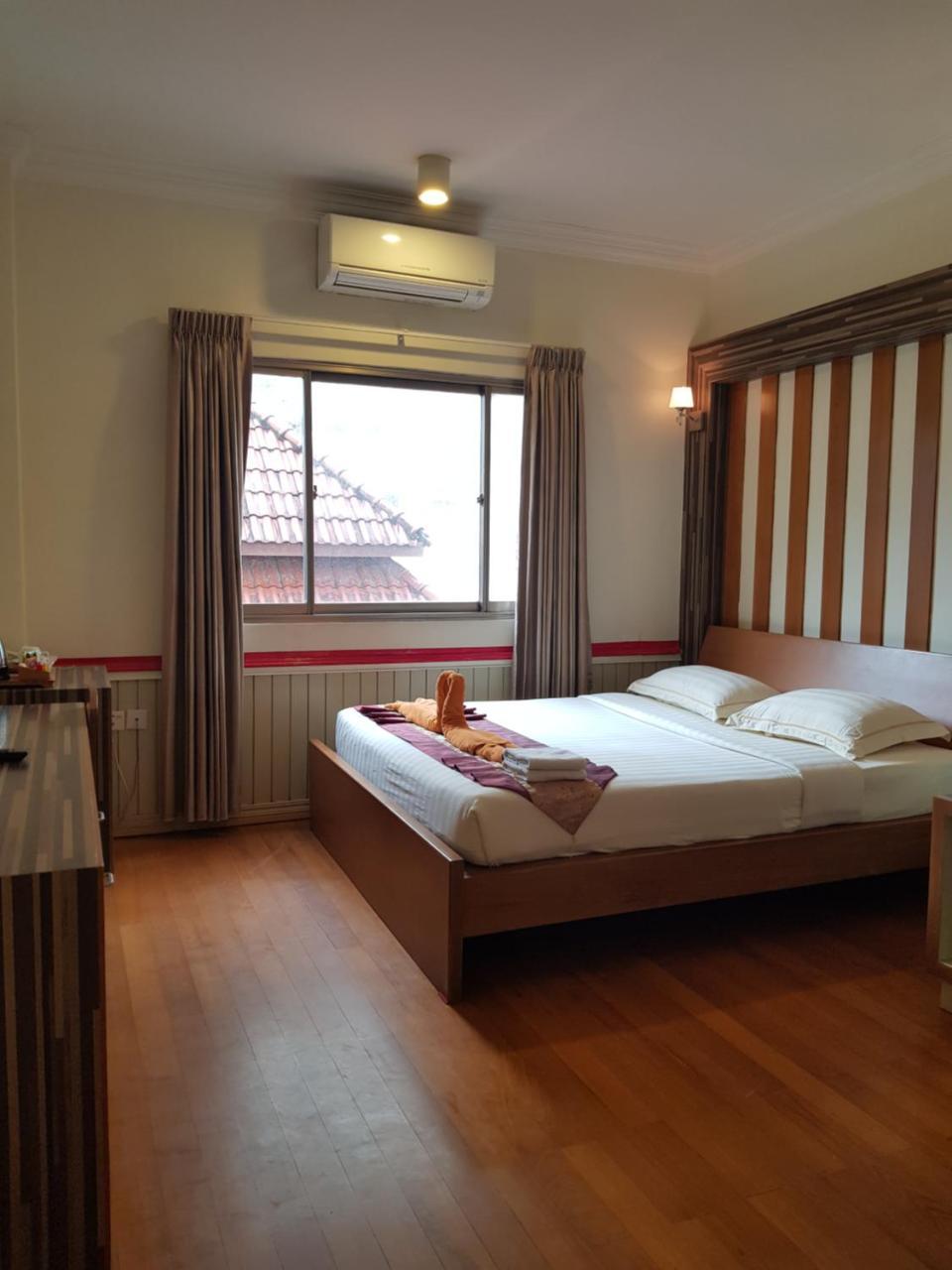 Hotel 63 Rangun Zewnętrze zdjęcie