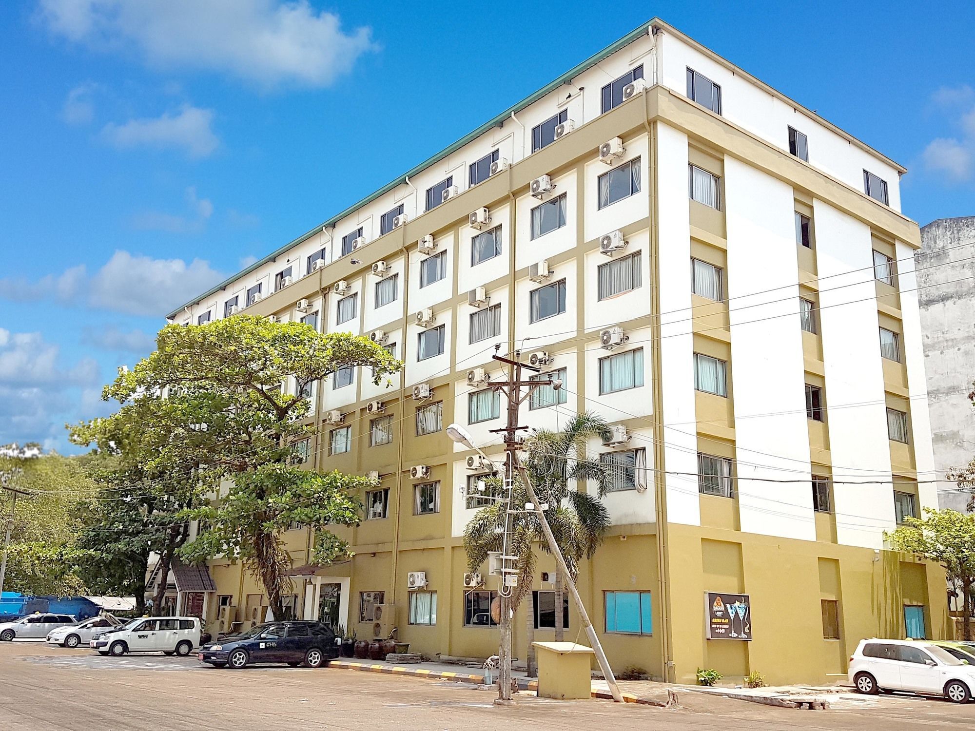 Hotel 63 Rangun Zewnętrze zdjęcie
