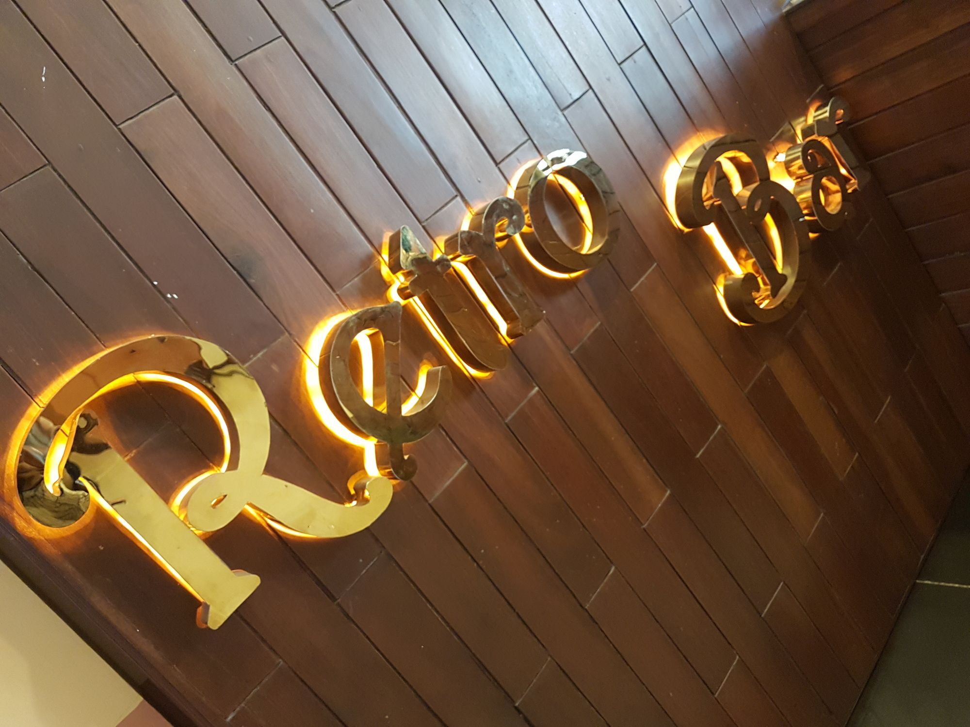 Hotel 63 Rangun Zewnętrze zdjęcie
